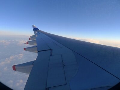 Jet de go pocket clouds flight