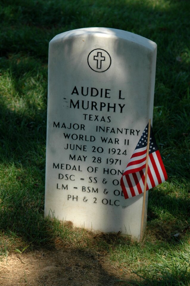 Cemetery memory patriotic