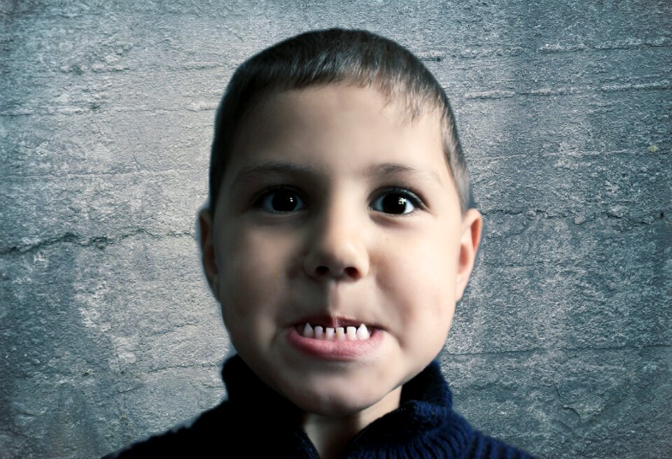 Small child people teeth