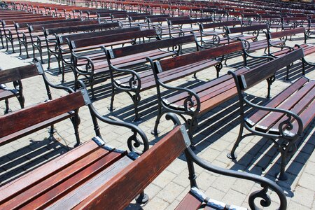 Outdoors audience
