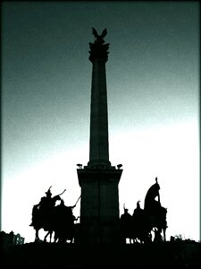 Monument capital heroes ' square photo