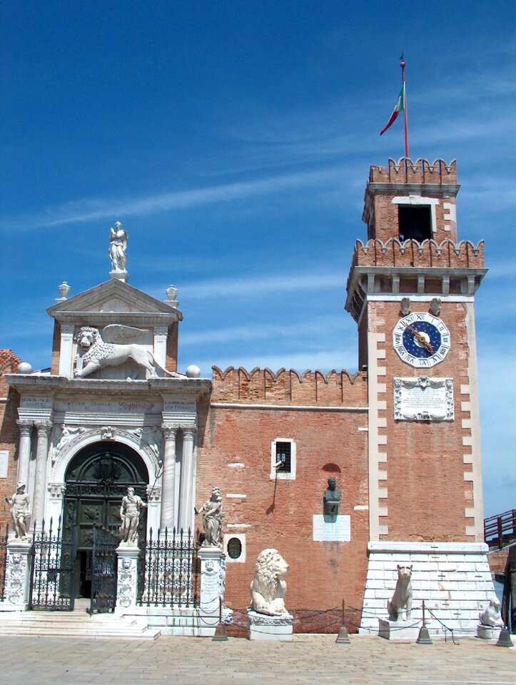 Building venice tower