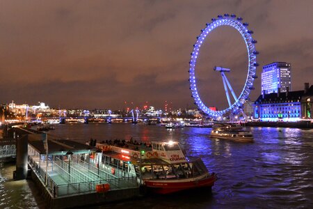 Night river thames london photo