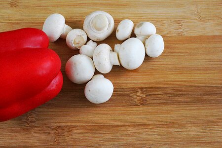 White mushroom red pepper paprika
