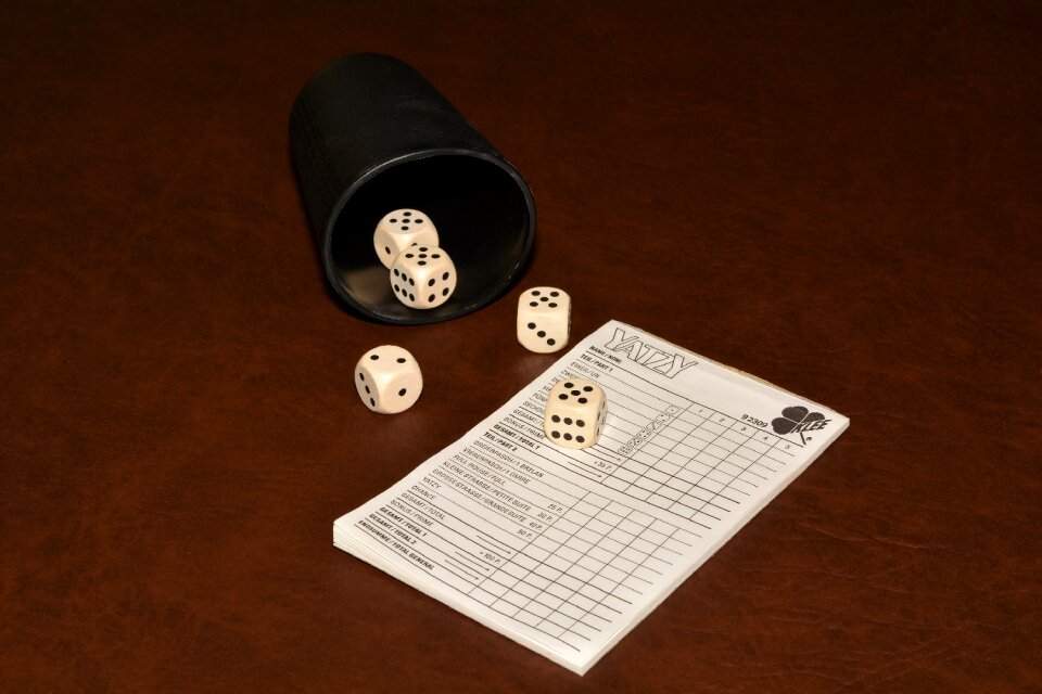 Play block community game