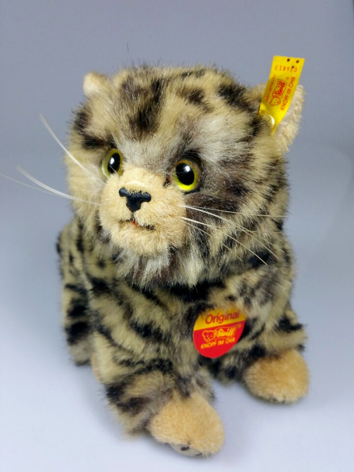Stuffed animal steiff original