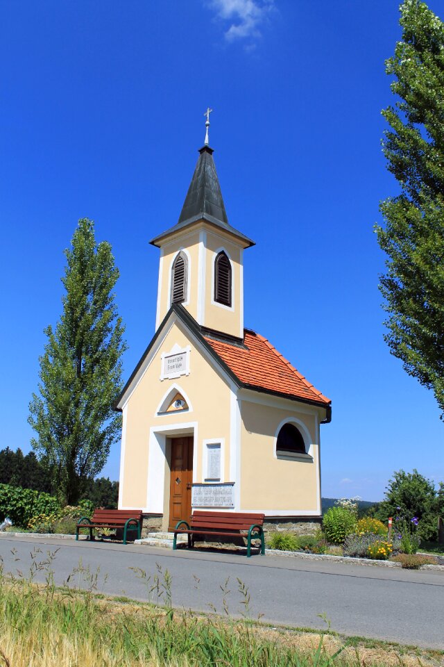 Christilich mountain church volcano country