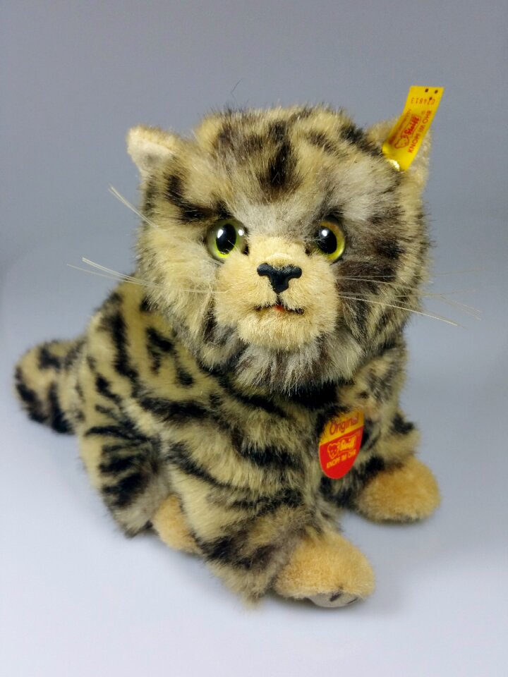 Stuffed animal steiff original