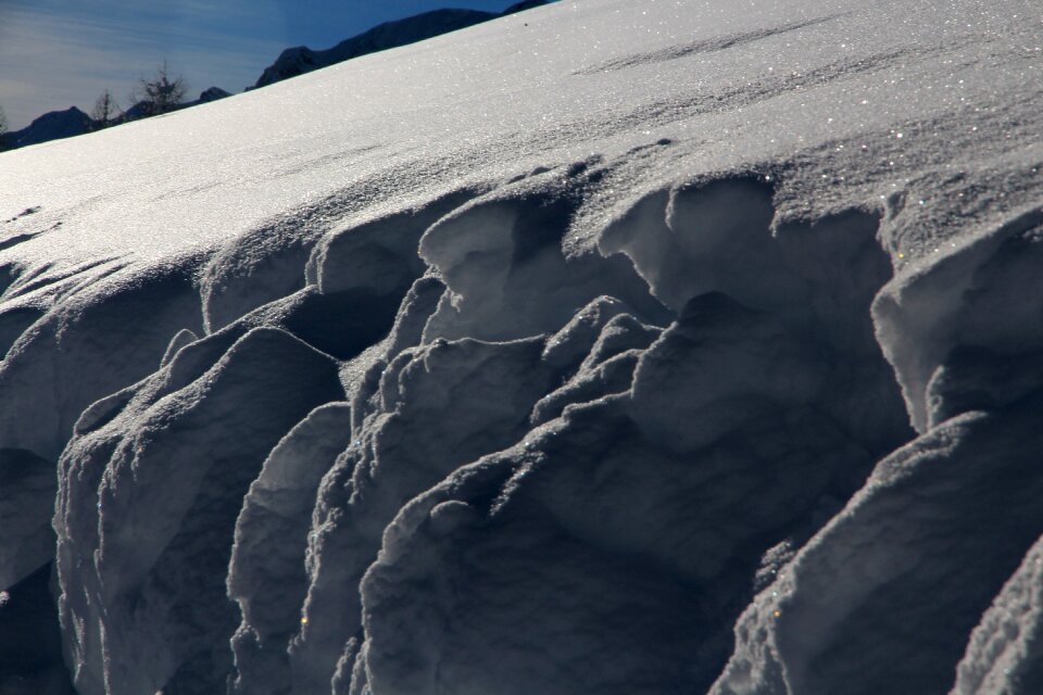 Cold light white