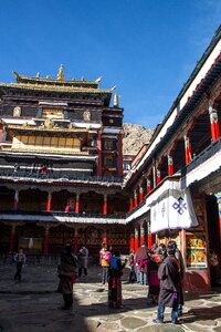 Shigatse monastery buddhism