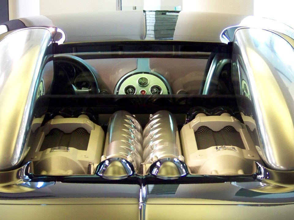 Automobile veyron motor