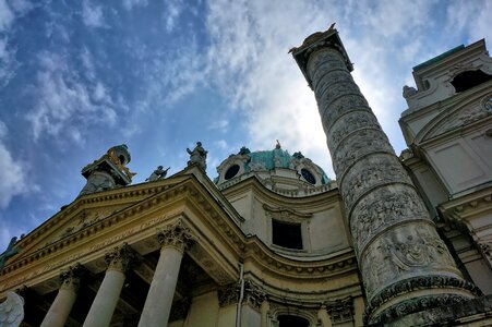 Saint-charles monument old town photo