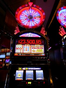 Machine jackpot gamble