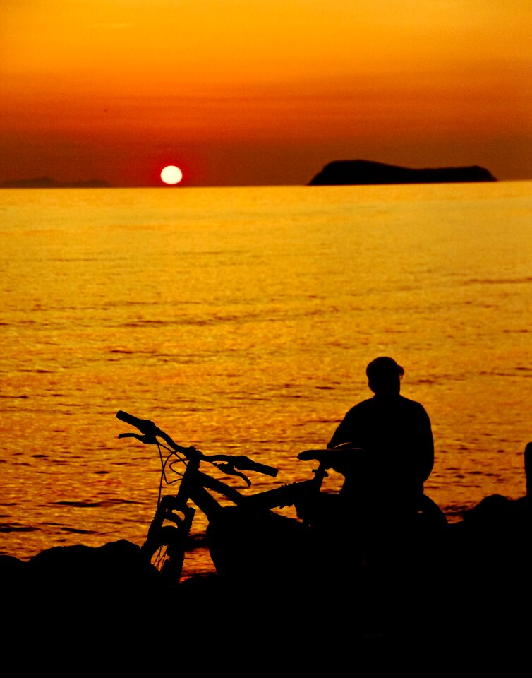 Sunset yasmin summer