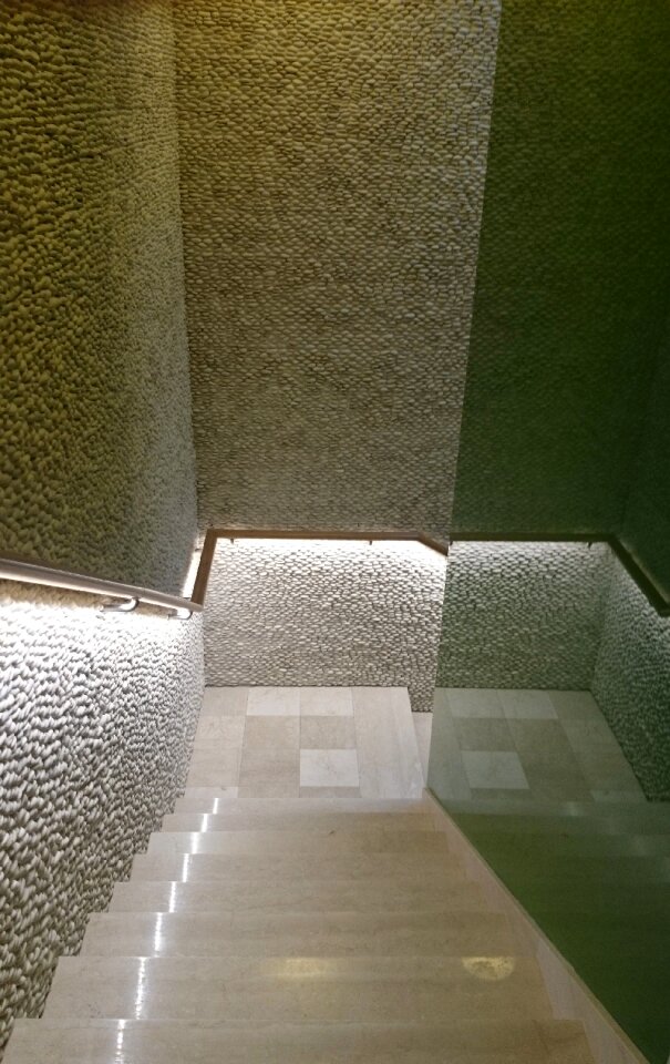 Reflection glass stone