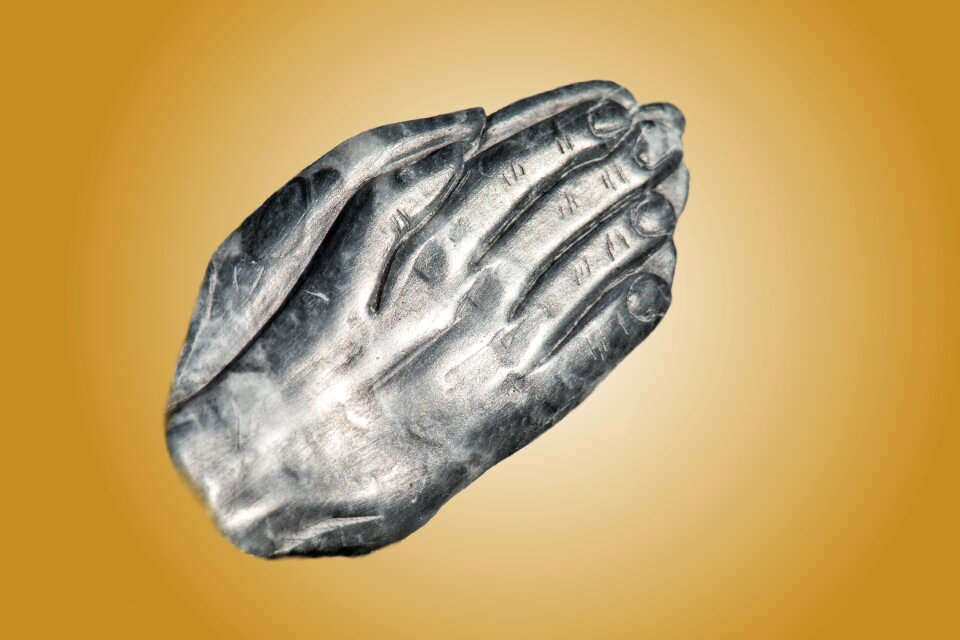 Gold folded prayer