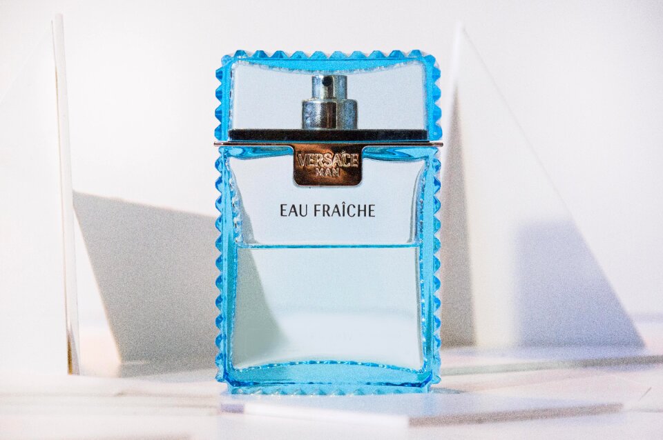 Perfume eau de cologne glass