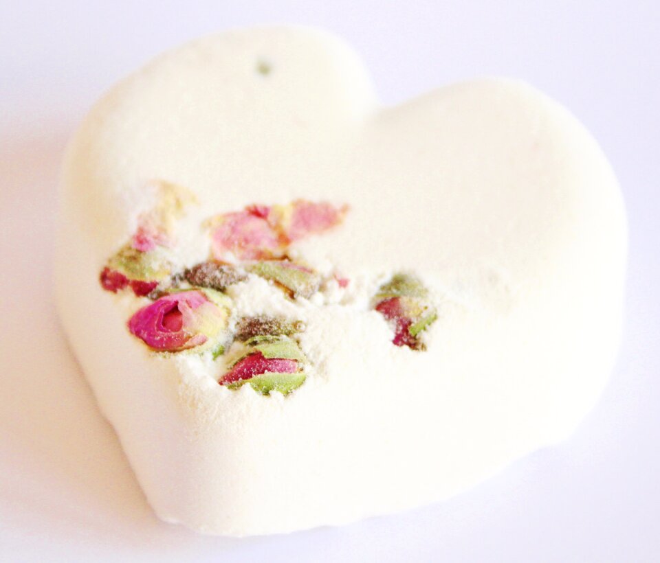 Rose petals fragrance bio