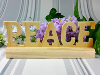 Flowers wood background