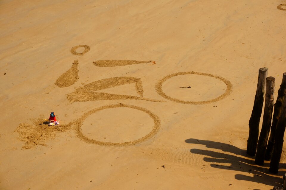 Bike drawing saint malo