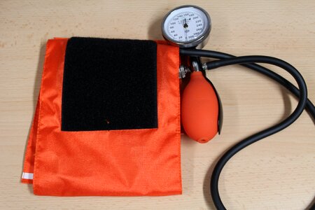 Measure blood pressure high blood pressure cuff