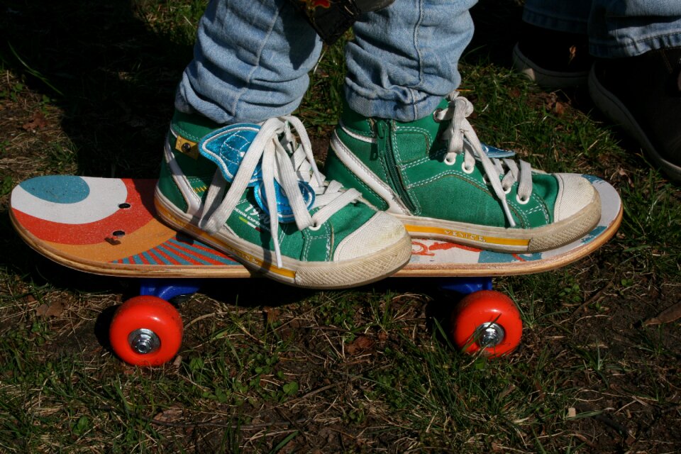 Play children's shoes foot