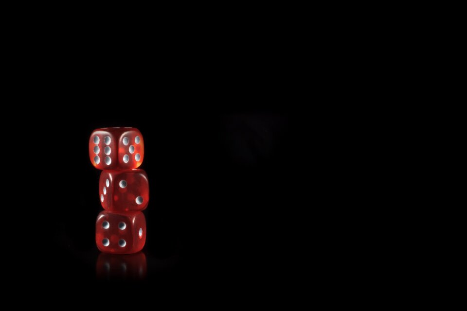 Light glass cube win
