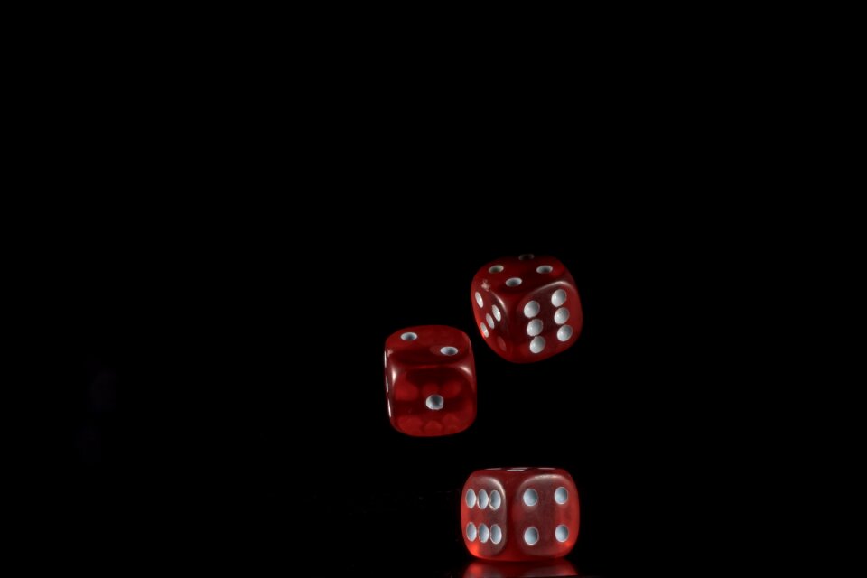 Light glass cube win