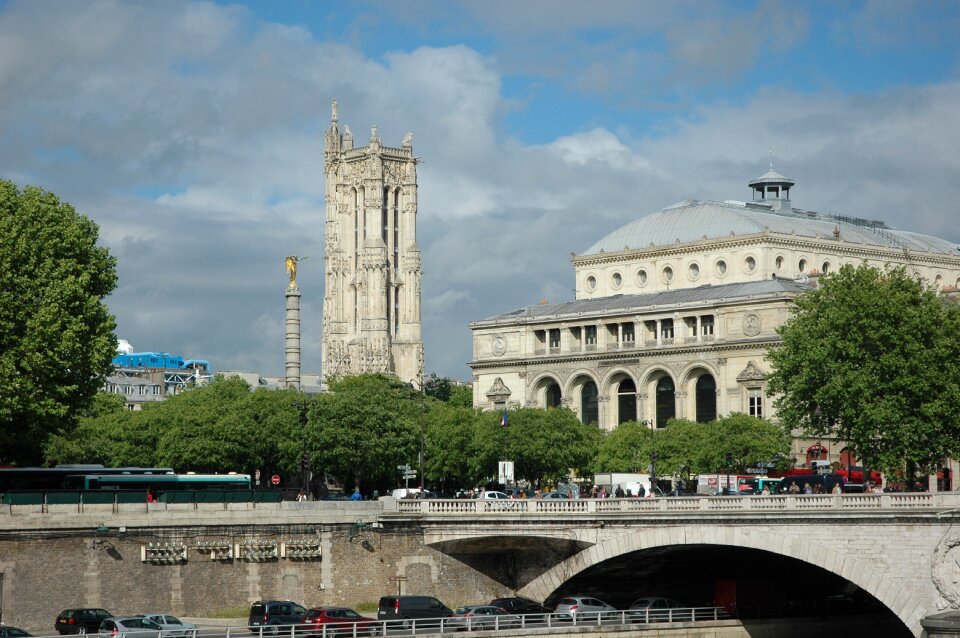 Bridge paris architecture