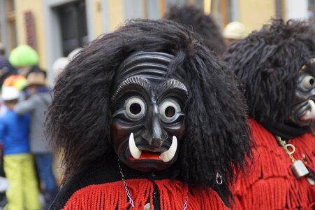 Tooth weird strassenfasnet