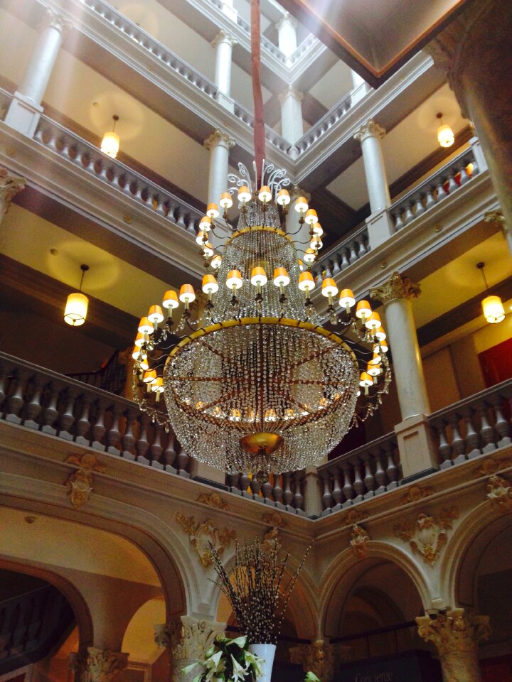 Light crown chandelier hell