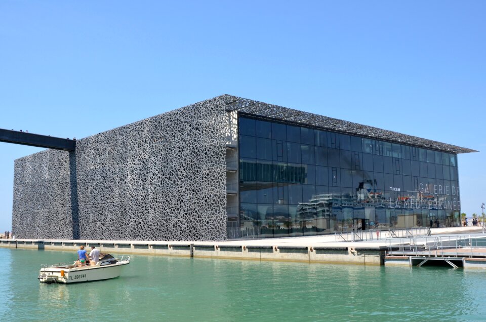 Building marseille muceml