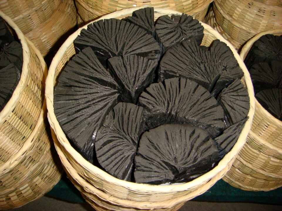 Charcoal charcoal basket Free photos