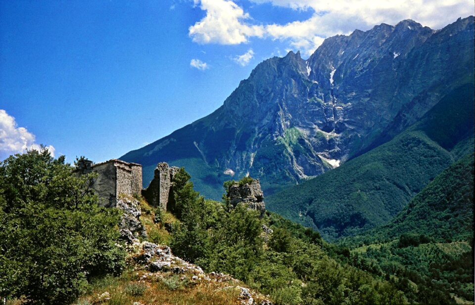 Castle ruins Free photos