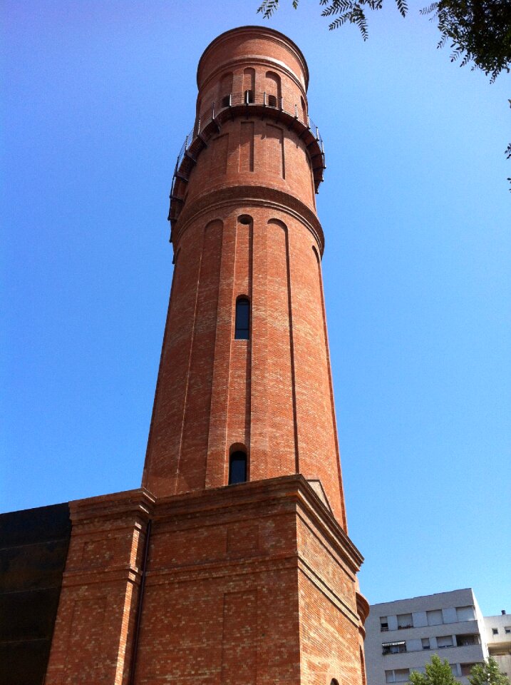 Landmark architecture