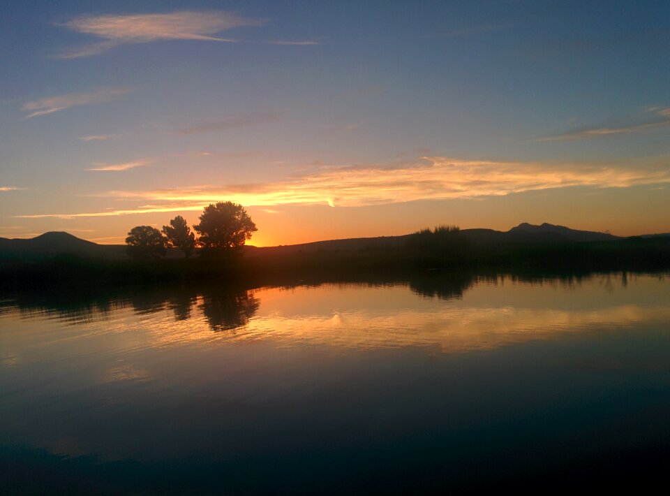 Nature scenery reflection photo