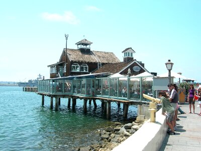 Cityscape san ocean