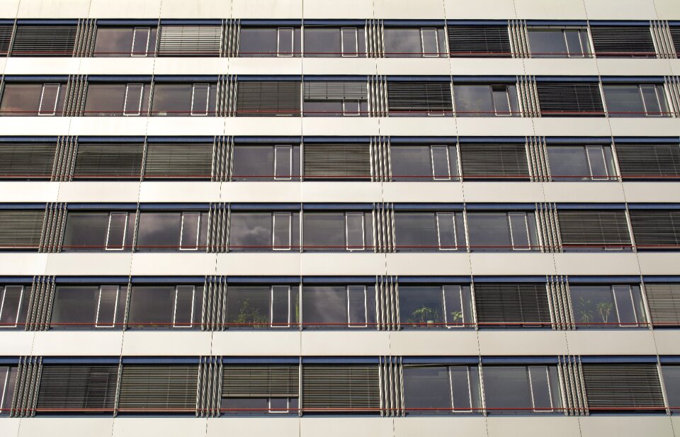 Exterior building glass