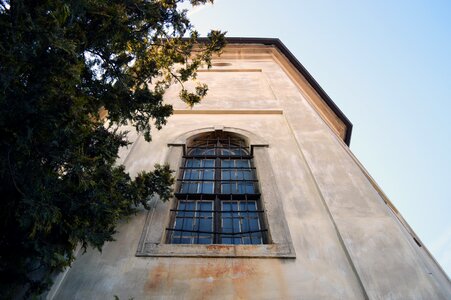 Building architectural