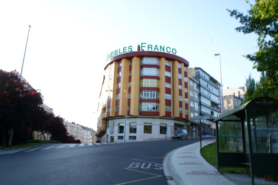 Round building furniture franco shop