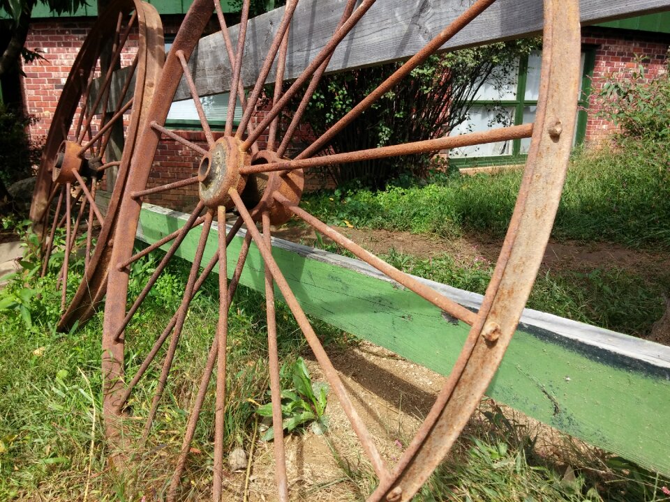 Vintage wagon metal