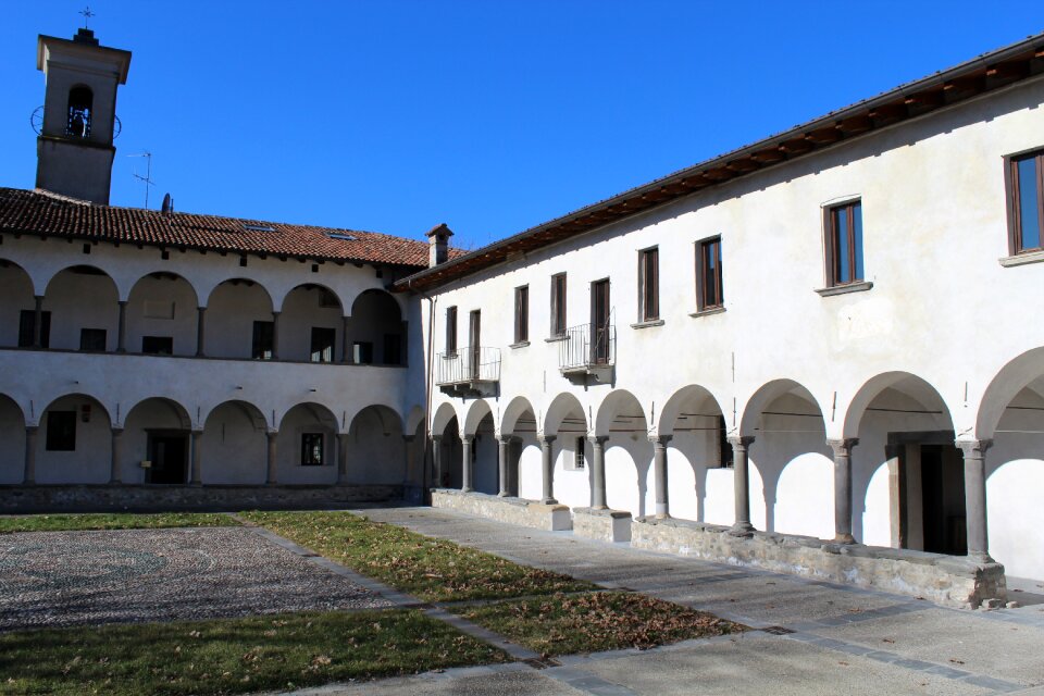 Cloister convent calolziocorte