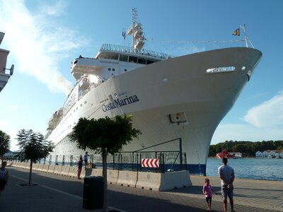 Cruise boat sea photo