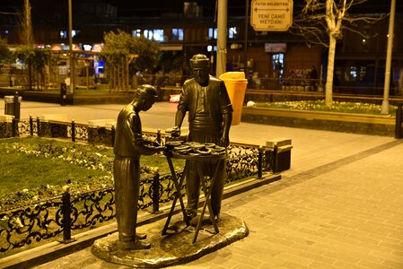 Eminönü grand bazaar sculpture photo