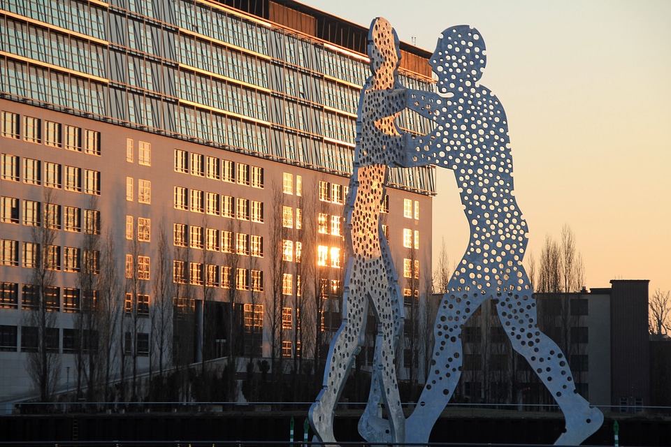 Treptow capital sculpture