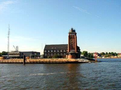 Port pilot station elbe