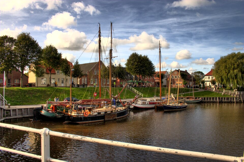 In the port greedsiel hdr