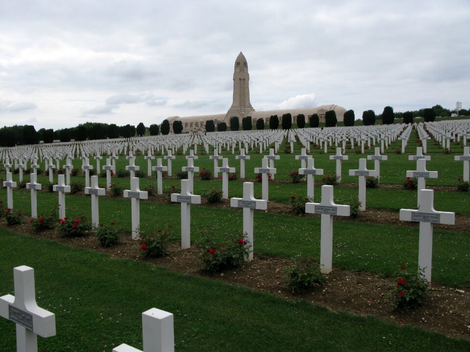 Verdun falls cemetery