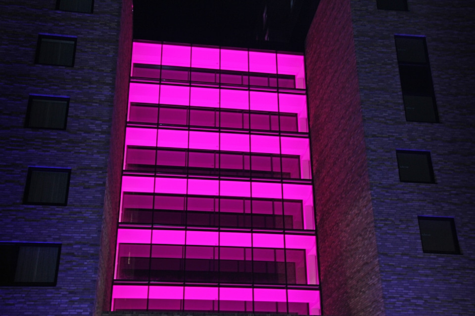 Darkness lighting skyscraper