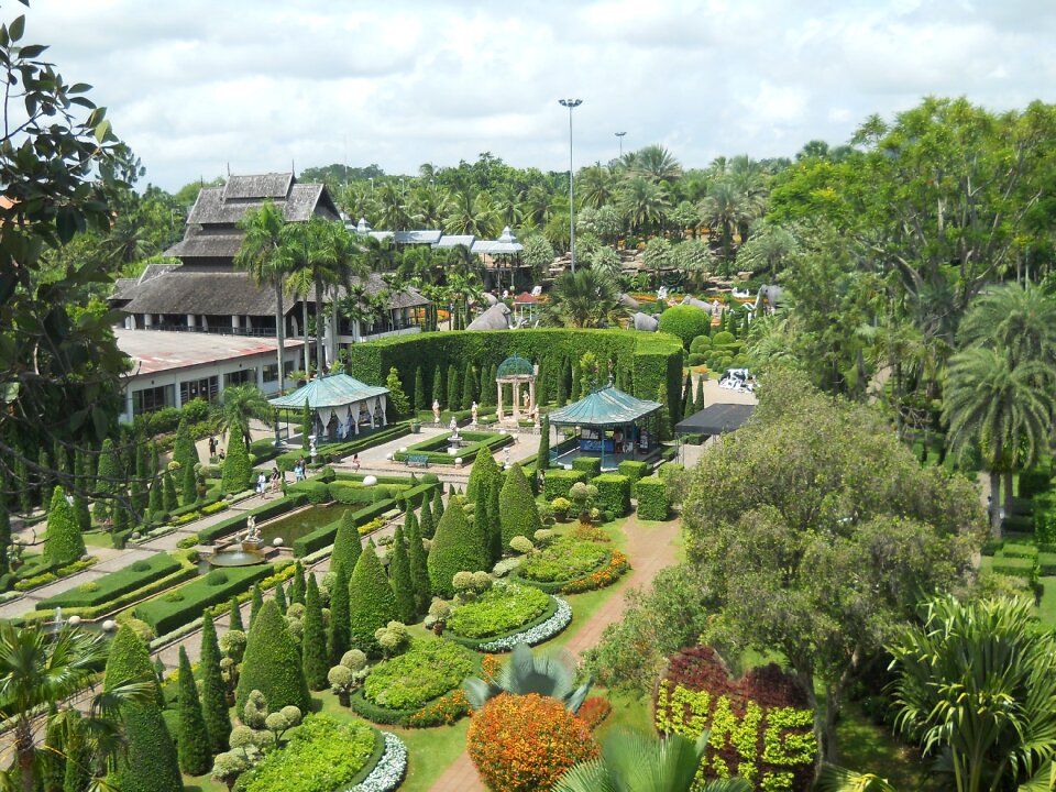 Nongnooch tropical thailand